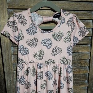 NWOT Picapino Size 4 dress Pink with Multicolor cheetah print hearts
